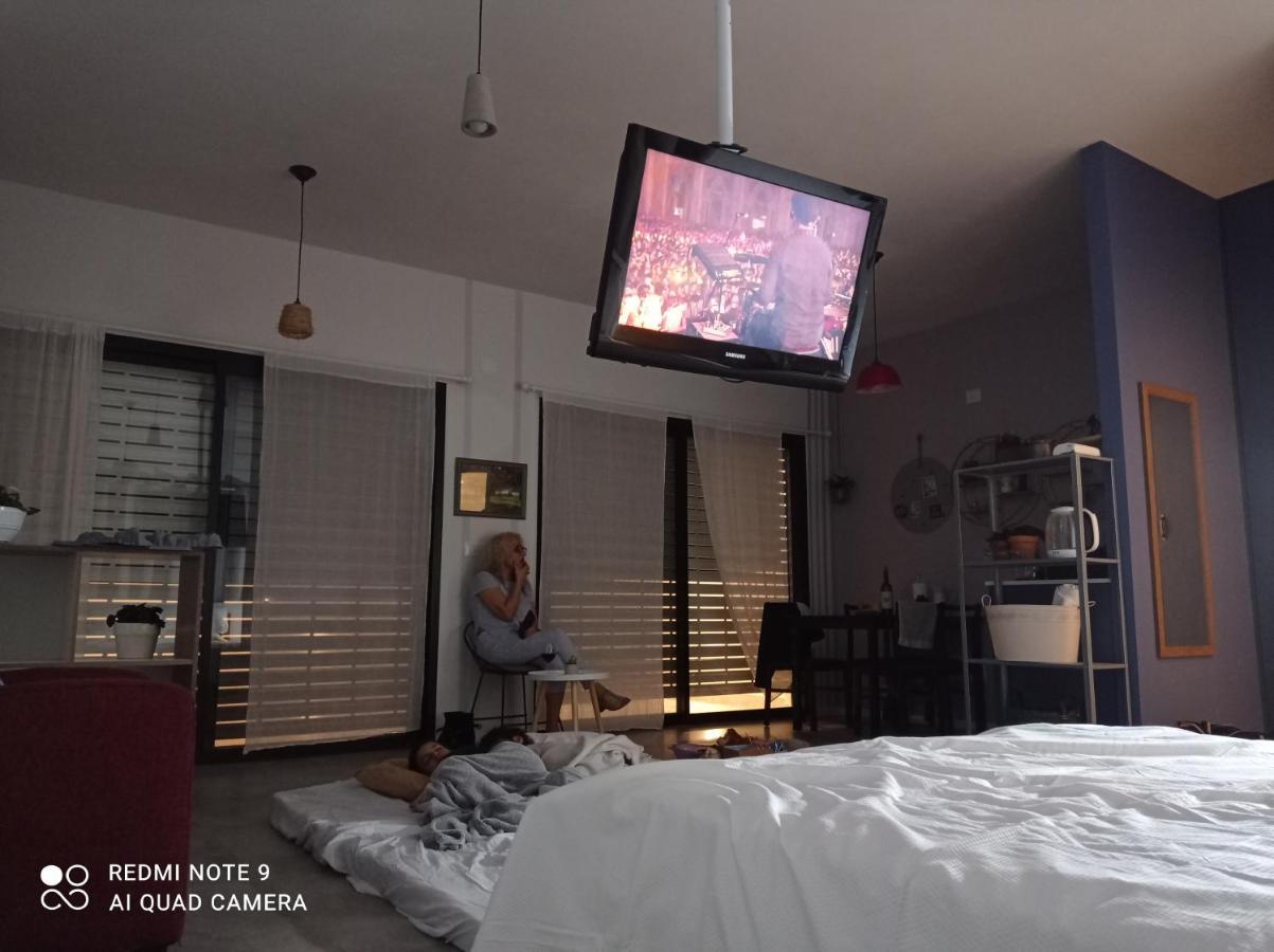Sponder Loft Bed & Breakfast Giv'at Yo'av Exterior photo